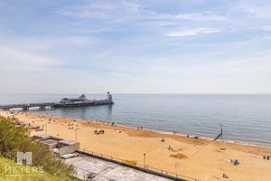 Photo 18- click for photo gallery